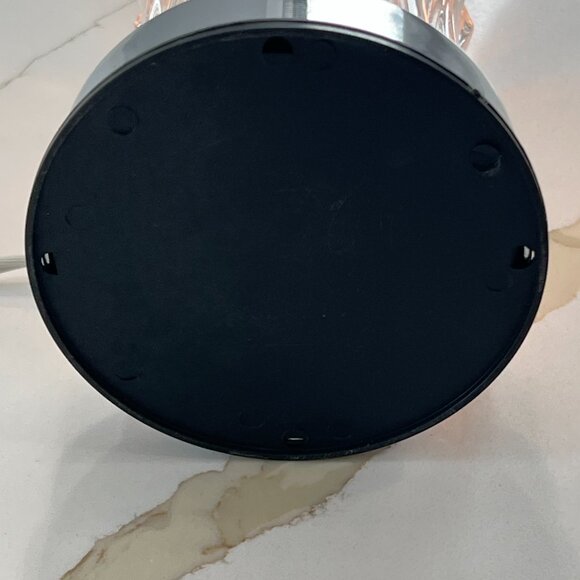 Glass Plug In Essential Oils Diffuser/Light - Picture 4 of 8